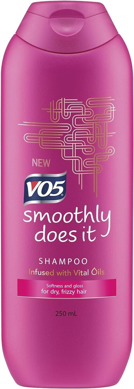 VO5 Smoothly Does It Shampoo 250ML | Daily Supplies